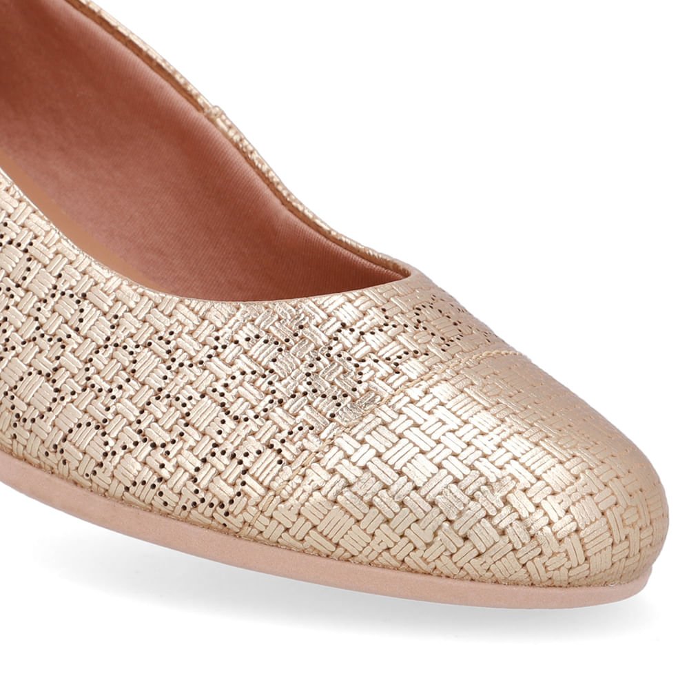 Scarpin Couro Laser Dourado Salto Bloco Dourado 4