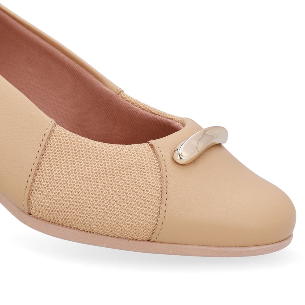 Scarpin Couro Bege Creme Lateral Tecido Creme 4
