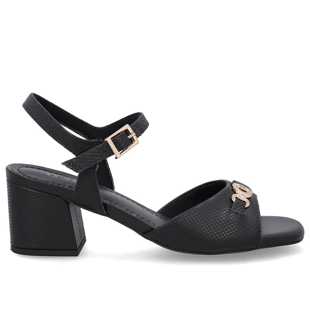 Sandália Couro Bico Quadrado Preta Bridão