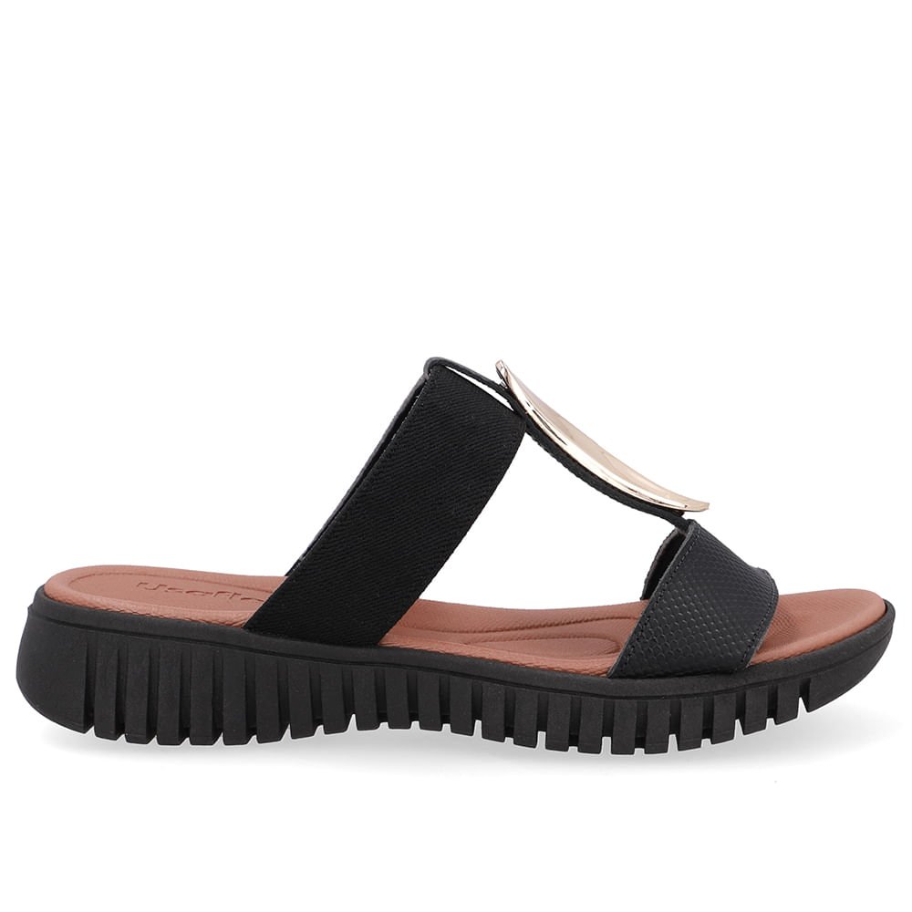 Tamanco Salto Baixo Couro Preto Enfeite Dourado