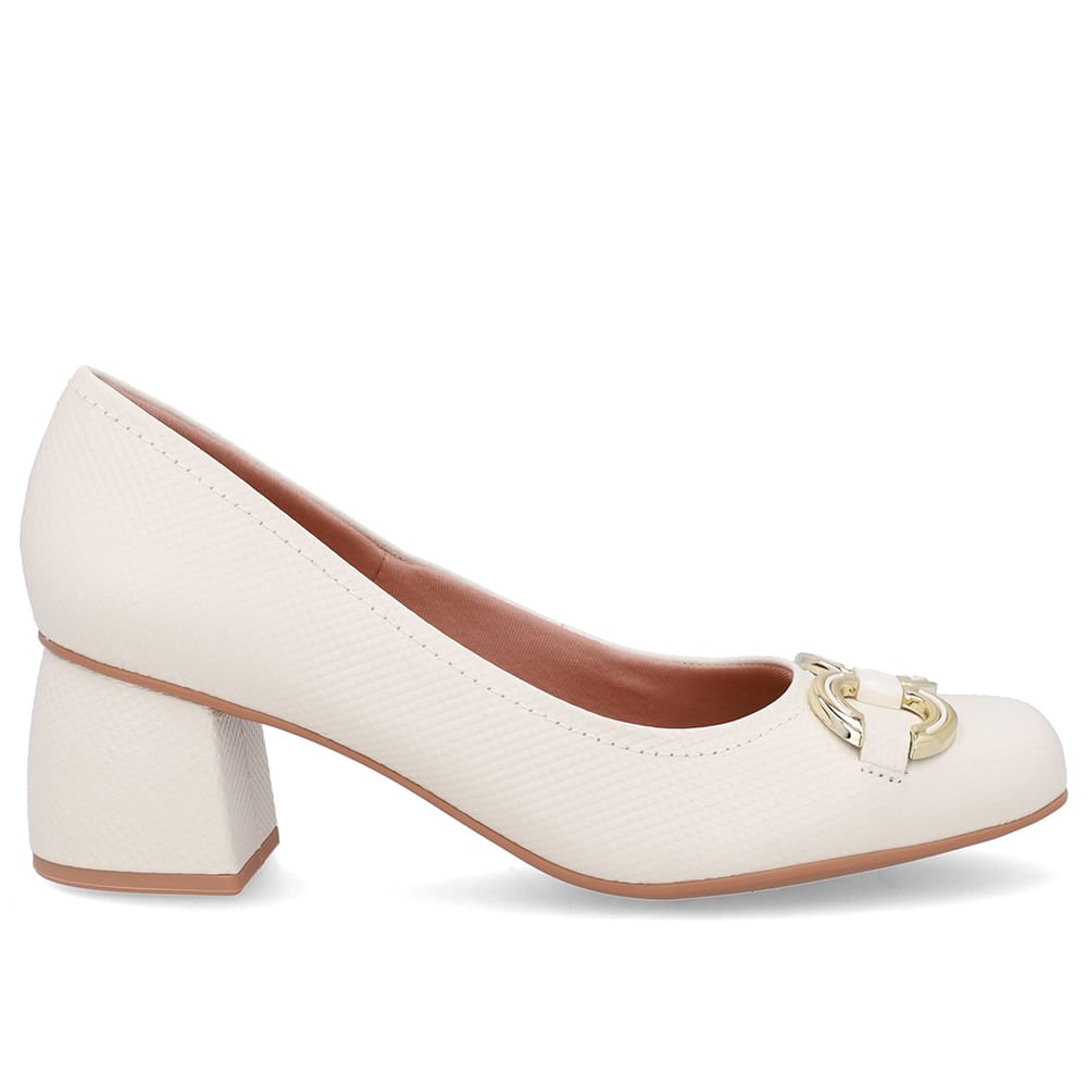 Scarpin Branco Marfim Bico Quadrado Couro Enfeite