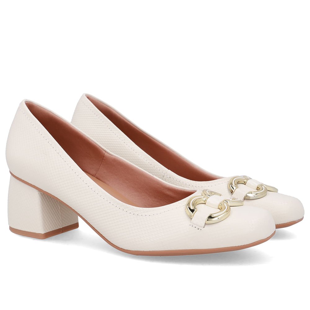 Scarpin Branco Marfim Bico Quadrado Couro Enfeite Marfim 2