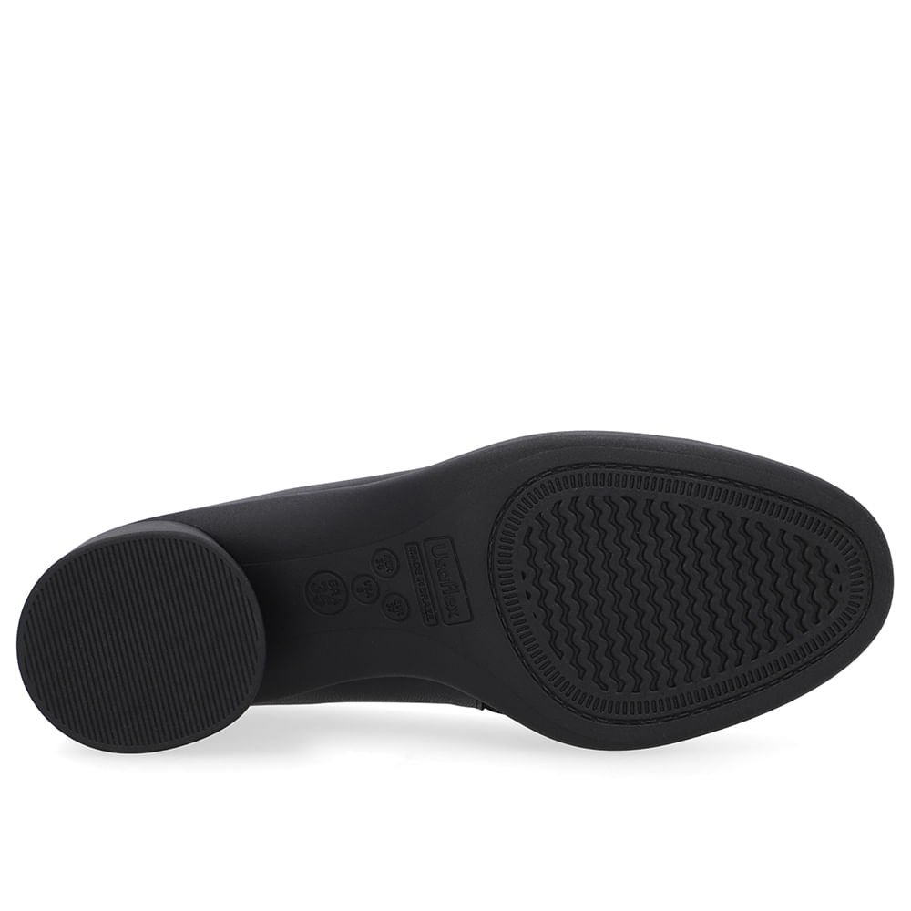 Scarpin Preto Couro Lateral Tecido Enfeite Preto 5