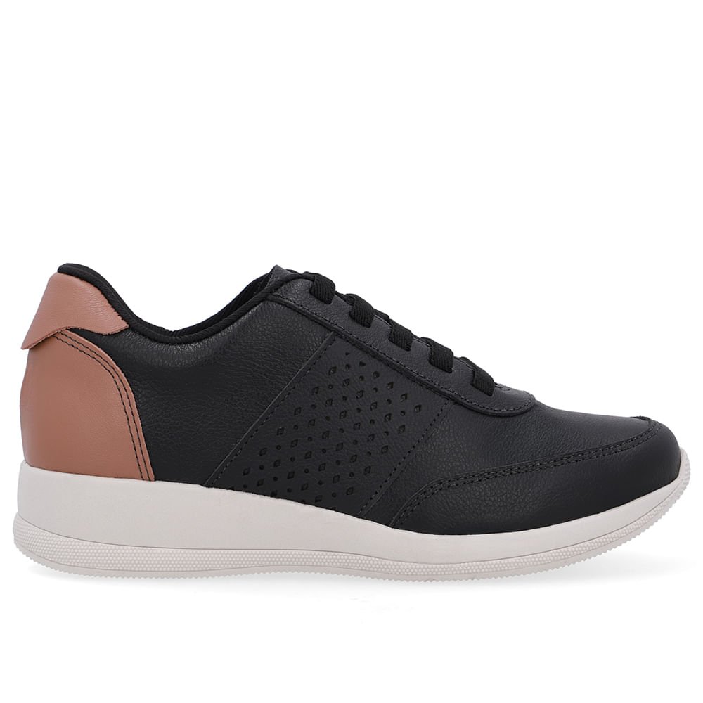 Tênis Couro Preto Detalhe Lateral