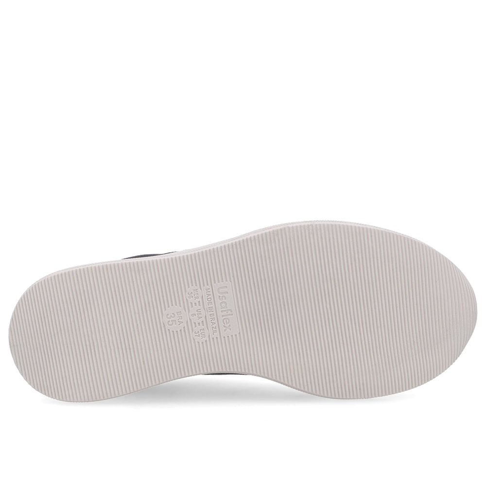 Tênis Couro Preto Detalhe Lateral Preto 5