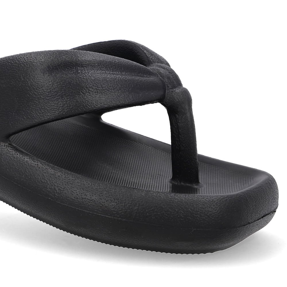 Chinelo Preto Poofy Bico Quadrado Eva Preto 4