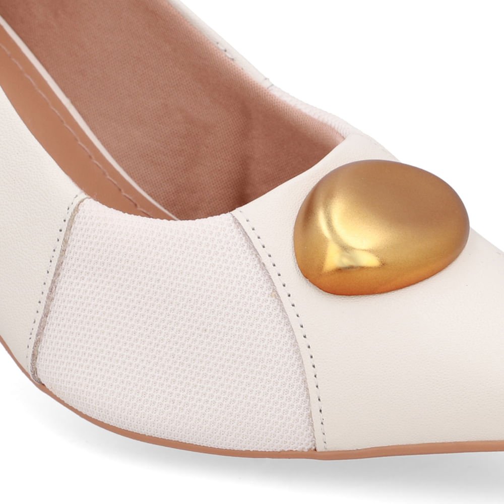 Scarpin Couro Branco Marfim Bico Fino Lateral Tecido Marfim 4