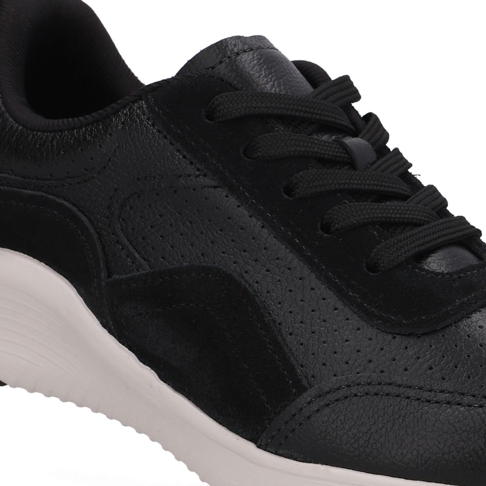 Tênis Preto Couro Cadarço Preto 4