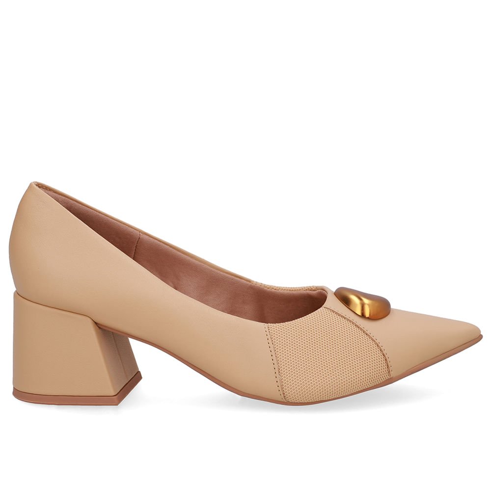 Scarpin Couro Bege Bico Fino Lateral Tecido