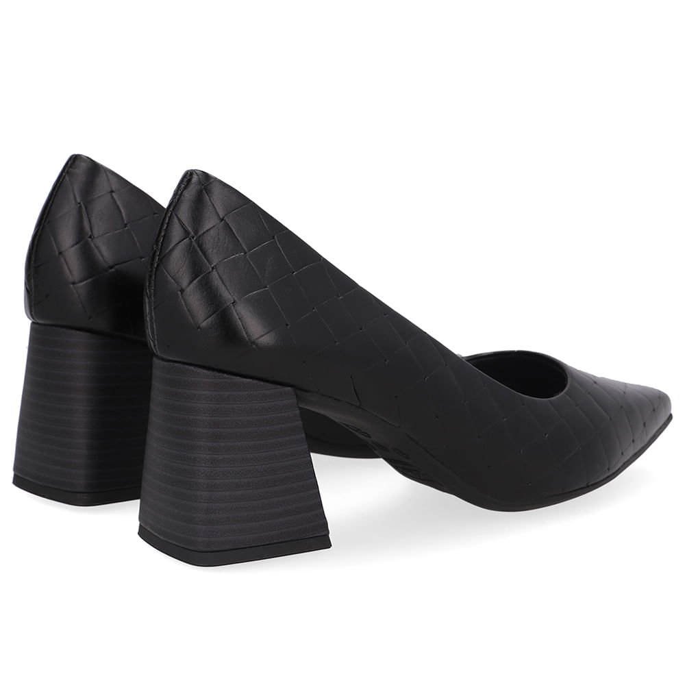 Scarpin Preto Bico Fino Maxi Tressê Preto 3