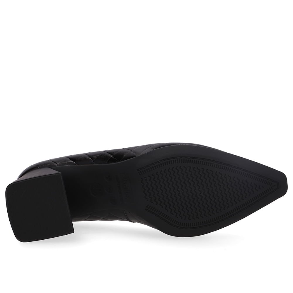 Scarpin Preto Bico Fino Maxi Tressê Preto 5