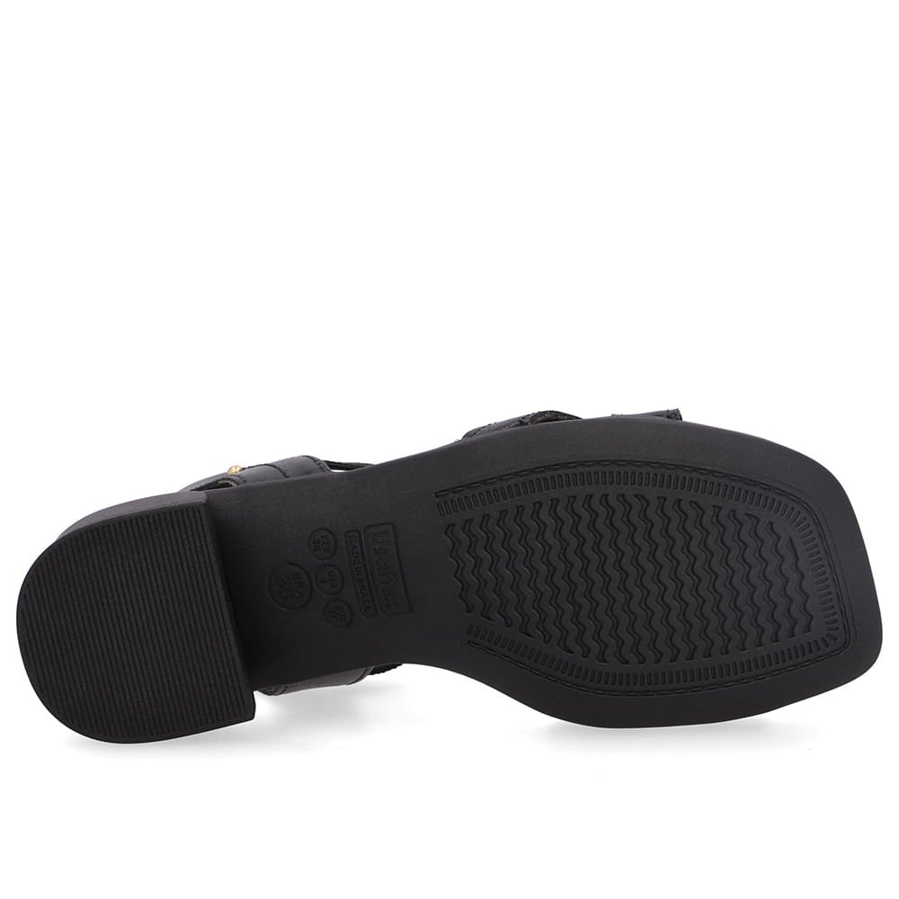 Sandália Couro Preta Costura Enfeite Preto 5