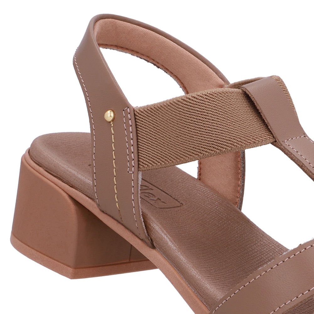 Sandália Marrom Costura Enfeite Marrom 4