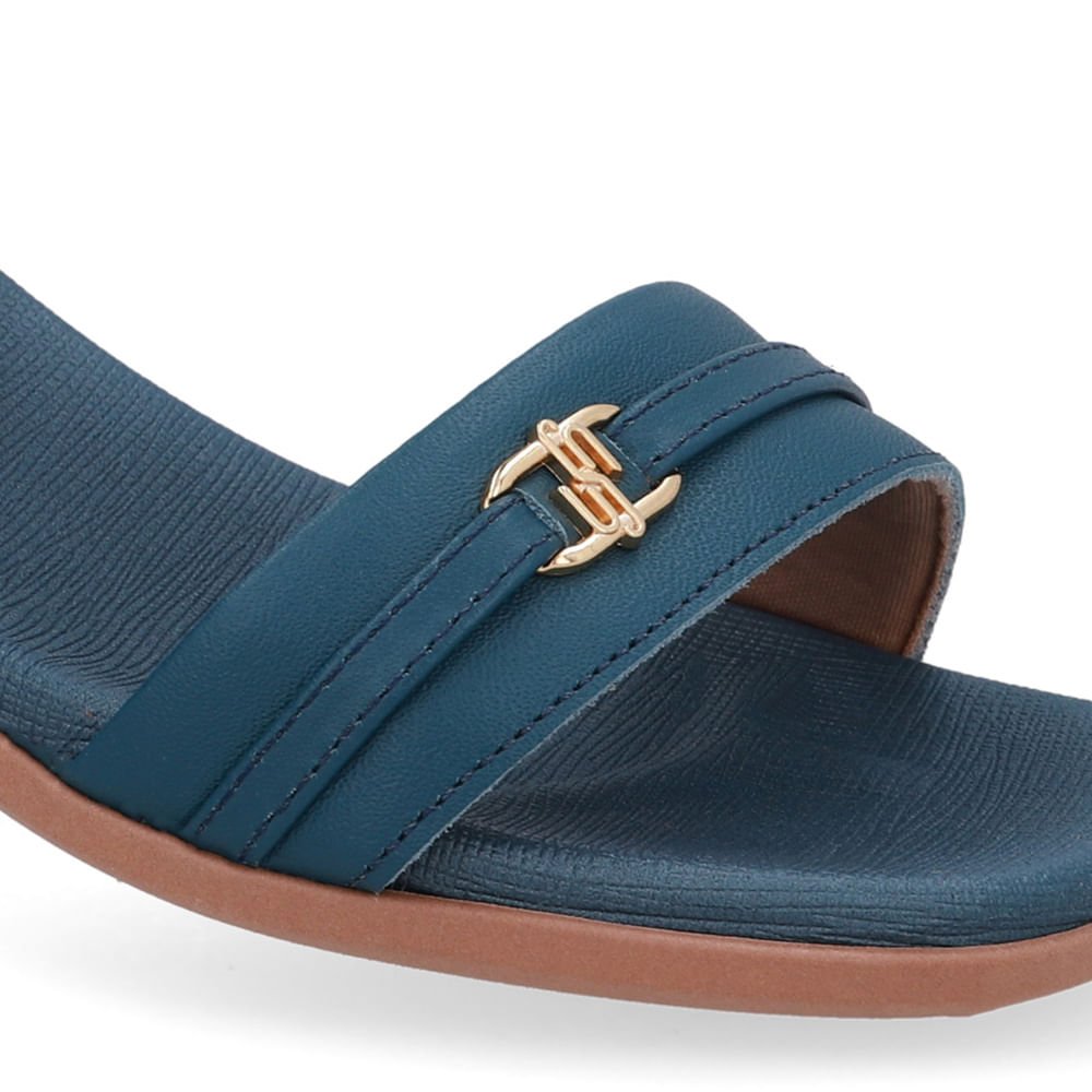 Sandália Couro Azul Tira Enfeite Azul 4