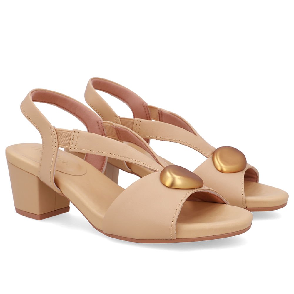 Sandália Bico Redondo Couro Bege Enfeite Bege 2