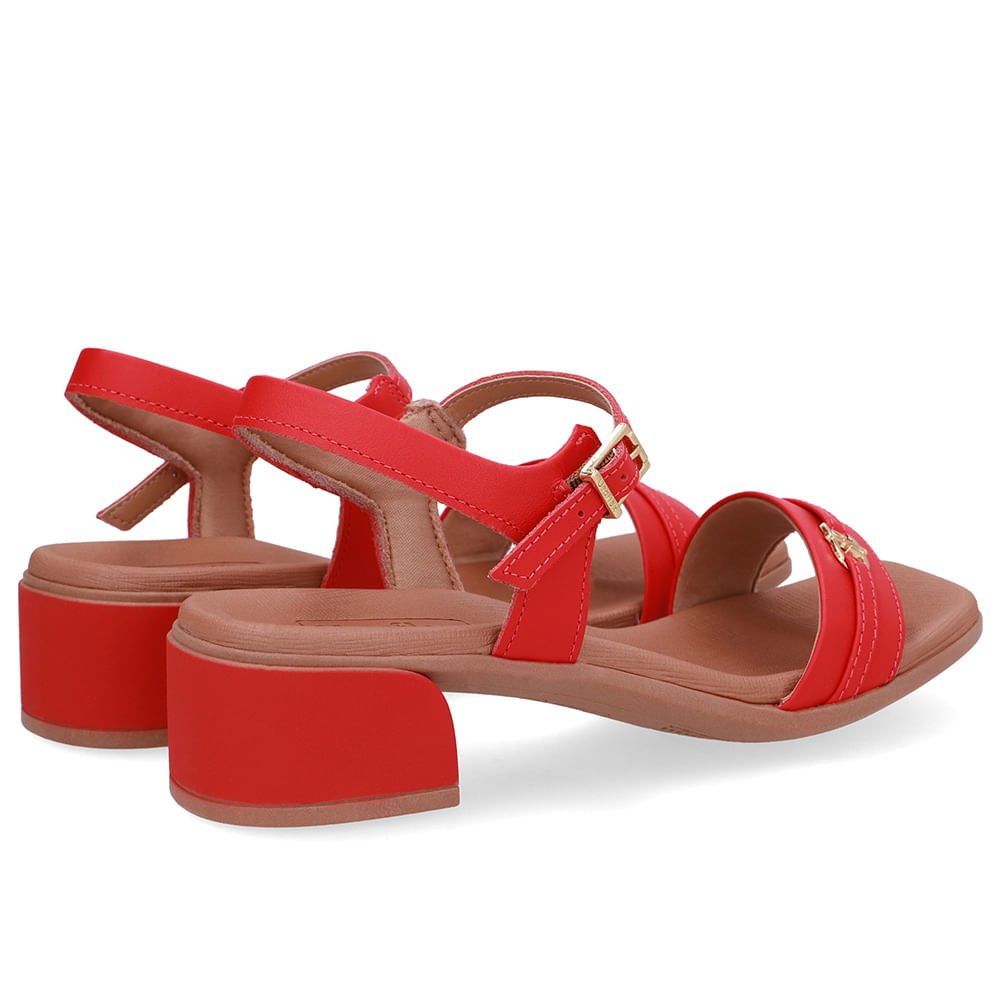 Sandália Couro Vermelha Tira Enfeite Vermelho 3