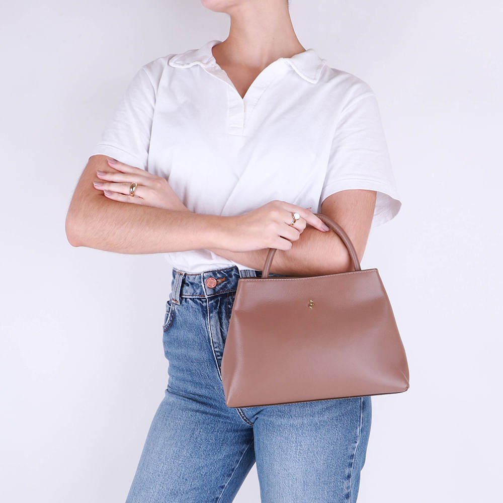 Bolsa Tote Couro Marrom Detalhe Corrente Marrom 5