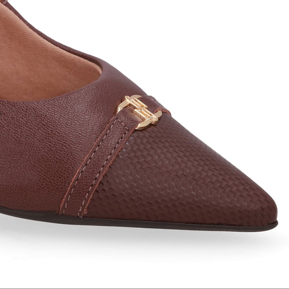 Scarpin Couro Marrom Bico Fino Enfeite Marrom 4
