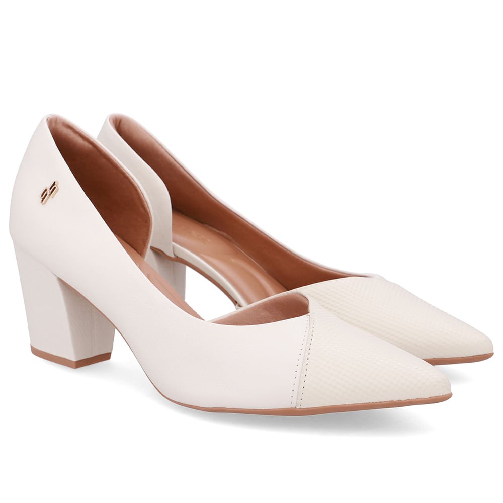 Scarpin Couro Branco Marfim Bico Fino Recorte Lateral Marfim 2