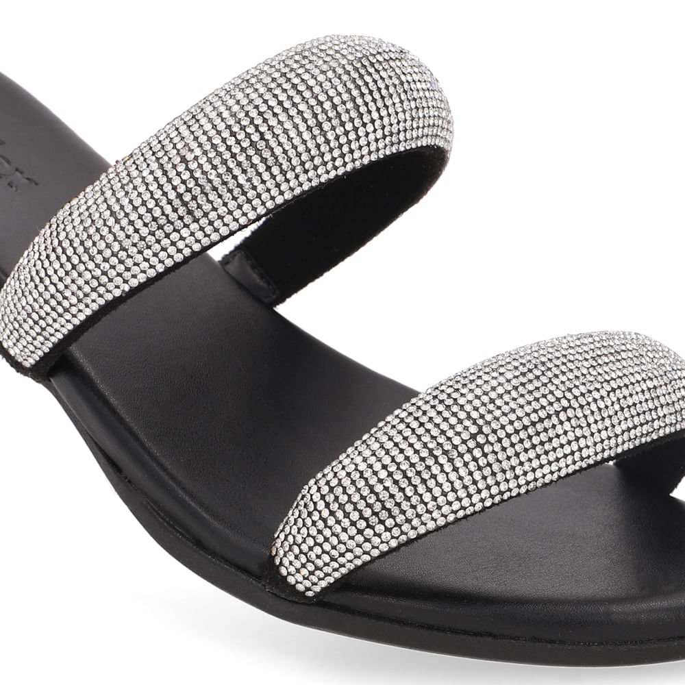 Tamanco Preta Strass Salto Bloco Prata 4