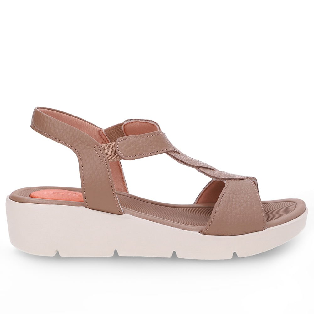 Sandália Plataforma Couro Marrom Detalhe Trançado