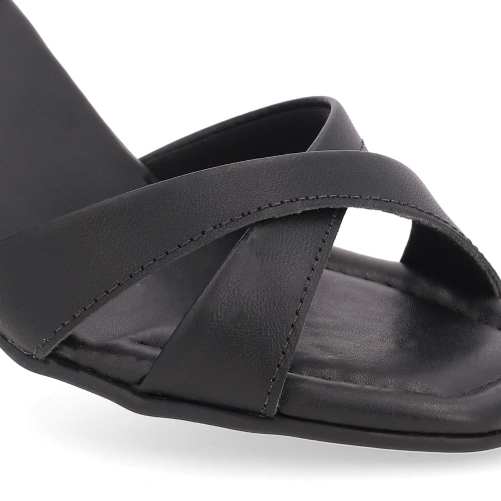 Sandália Salto Bloco Couro Preta Esferas Preto 4