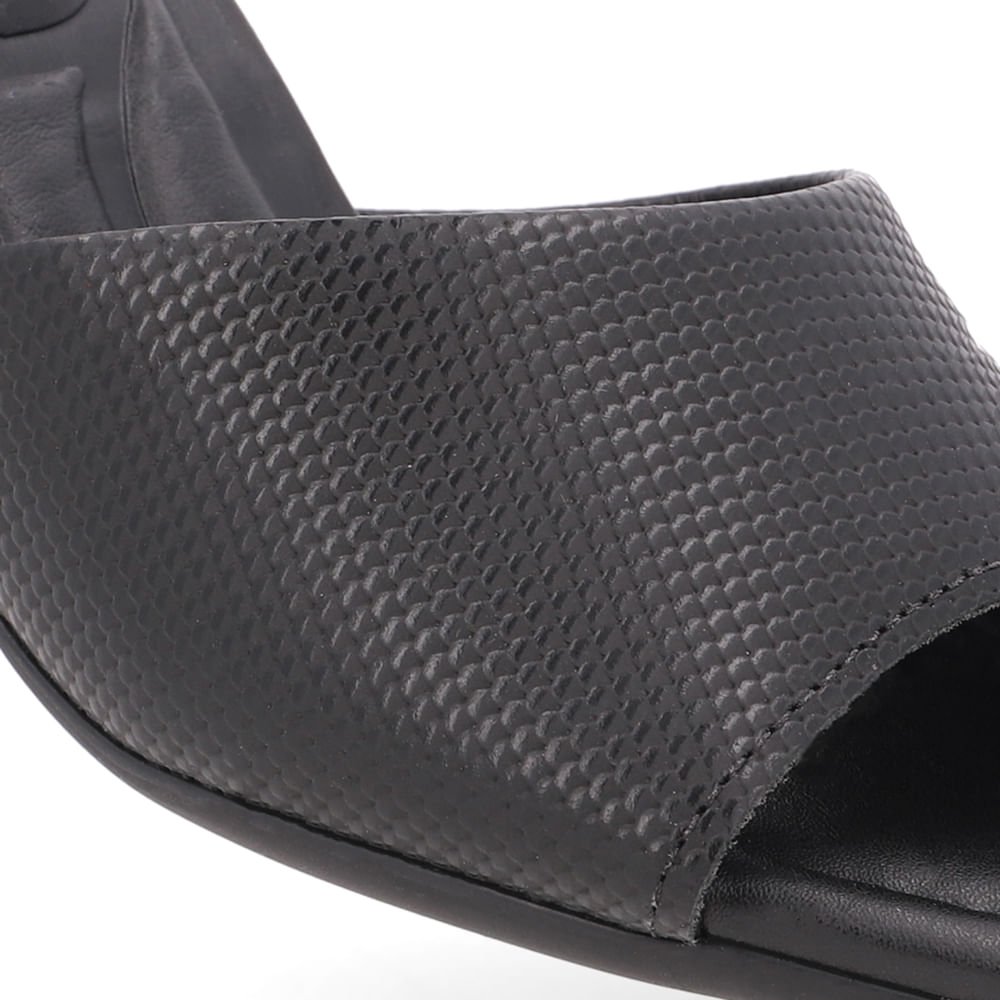 Tamanco Bico Redondo Couro Preto Preto 4