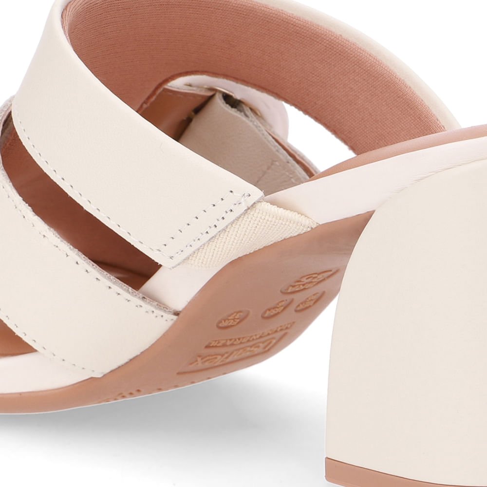 Tamanco Salto Bloco Couro Branco Marfim Fivela Branco 4