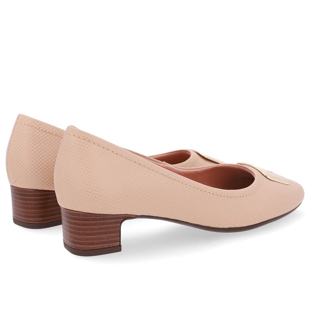 Scarpin Couro Bege Bico Quadrado Bege 3