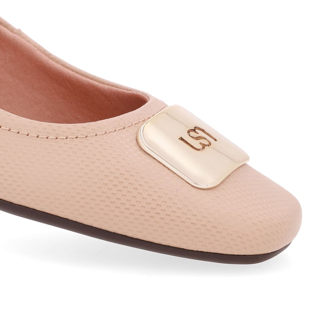 Scarpin Couro Bege Bico Quadrado Bege 4