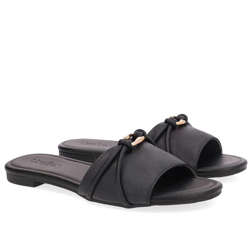 Rasteira Bico Redondo Couro Preta Tira Enfeite Preto 2