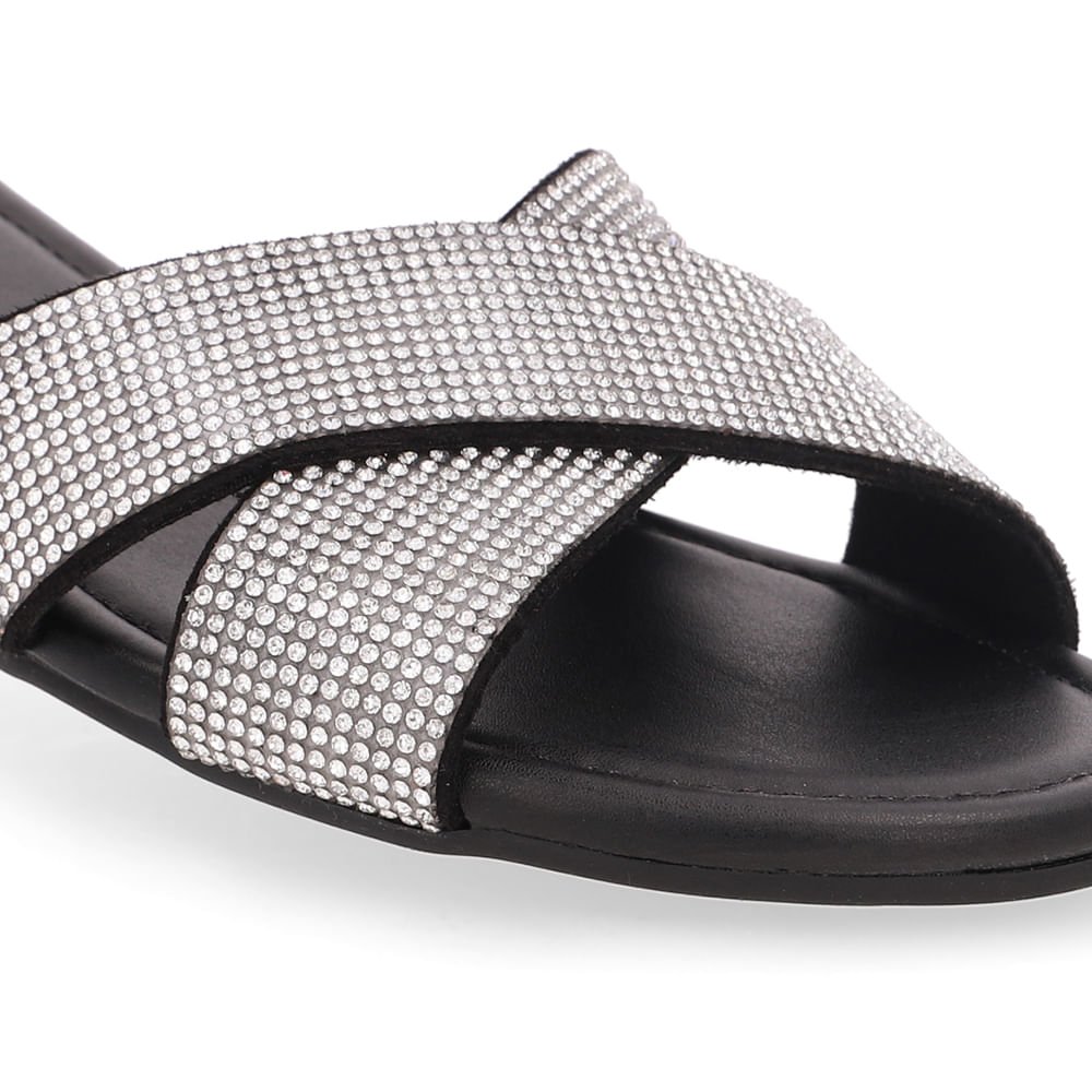 Slide Preto Rasteiro Tira Strass Prata 4