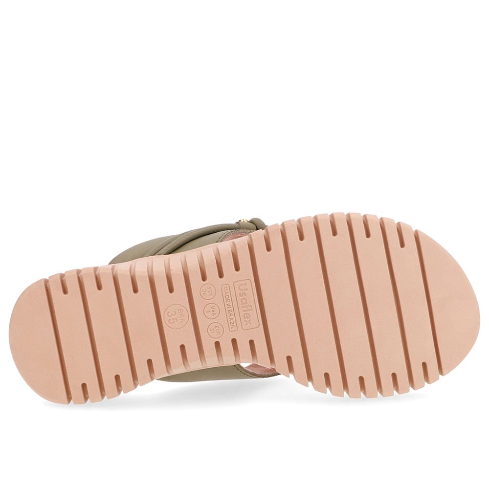 Chinelo Verde Couro Tira Enfeite Verde 5