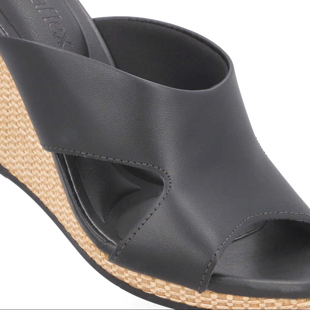 Tamanco Anabela Palha Couro Preto Preto 4