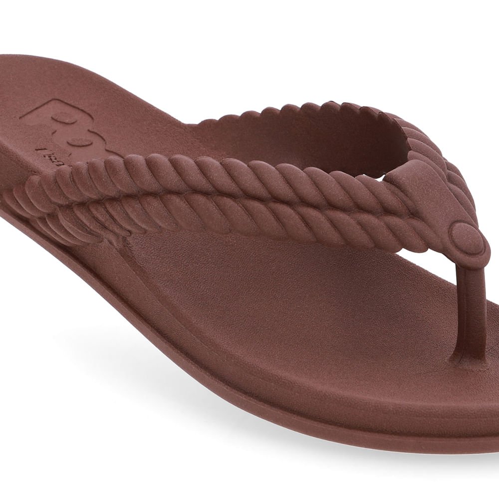 Chinelo Marrom Poofy Tira Trabalhada Marrom 4