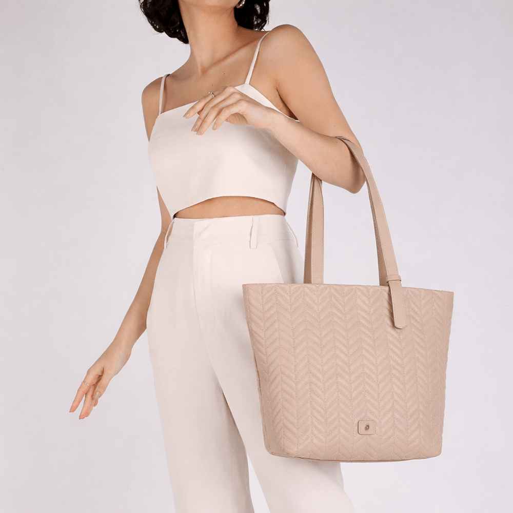 Bolsa Shopper Couro Bege Detalhe Bordado Bege 5