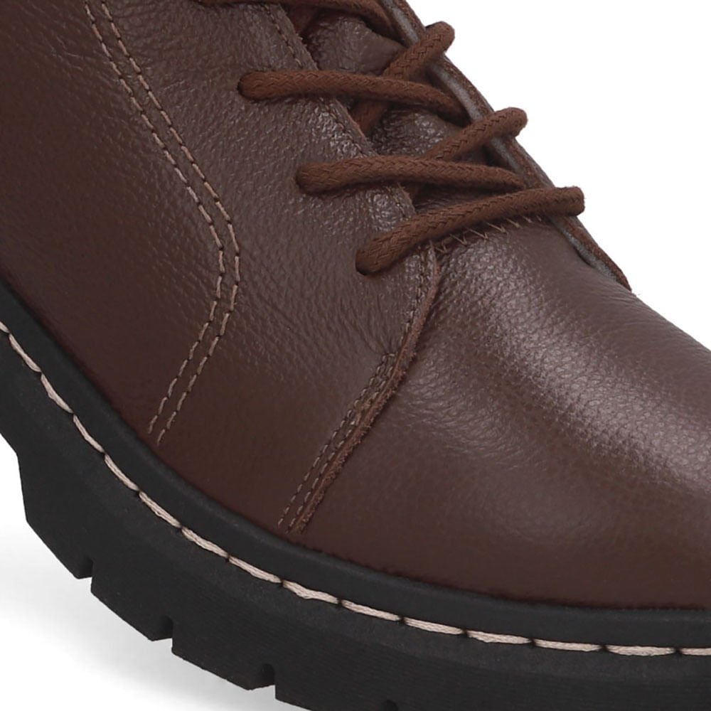 Bota Marrom Couro Salto Bloco Tratorado Cadarço Marrom 4