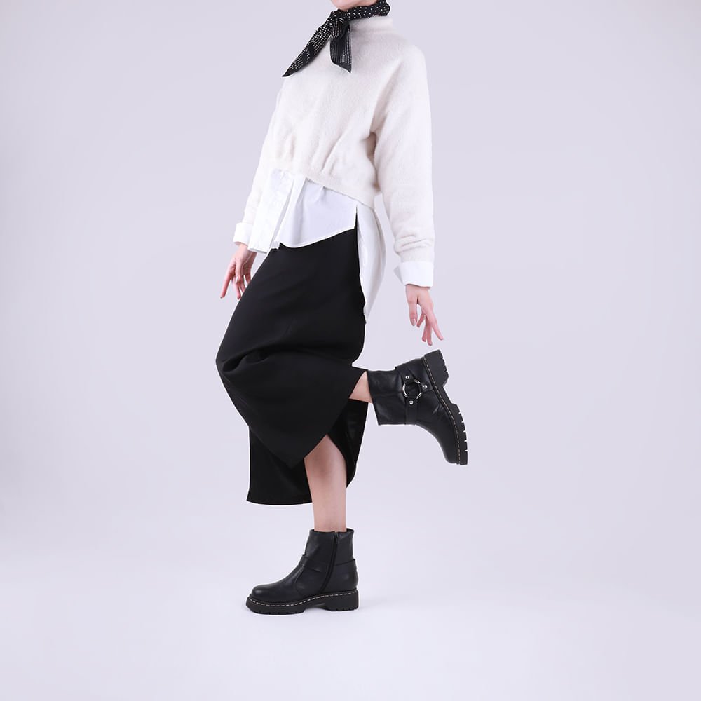 Bota Preta Couro Salto Bloco Tratorado Preto 4