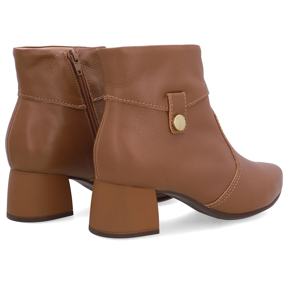 Bota Marrom Couro Bico Redondo Marrom 3