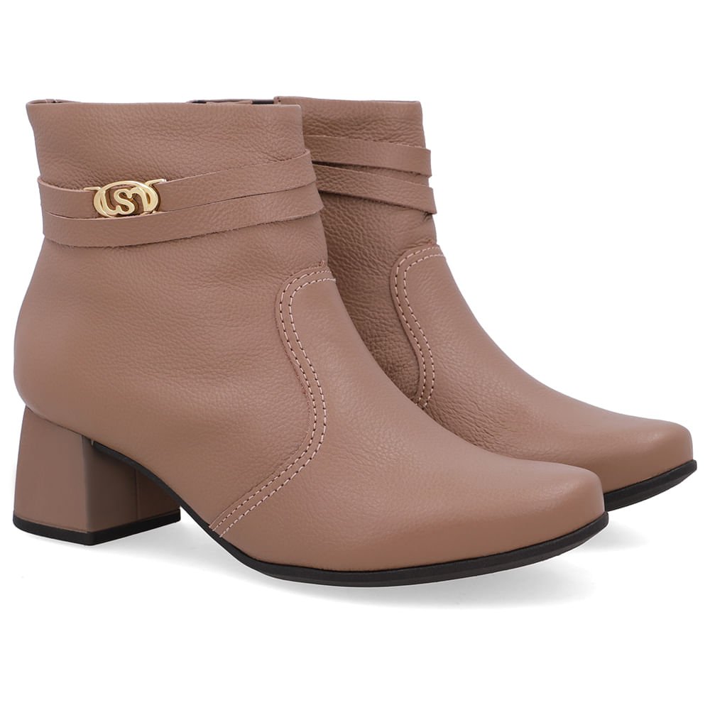 Bota Marrom Couro Bico Redondo Monograma Marrom 2