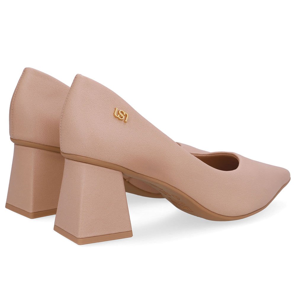 Scarpin Bege Bico Fino Couro Bege 3