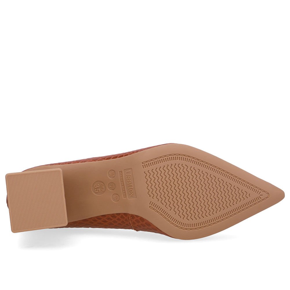 Scarpin Marrom Bico Fino Couro Marrom 5