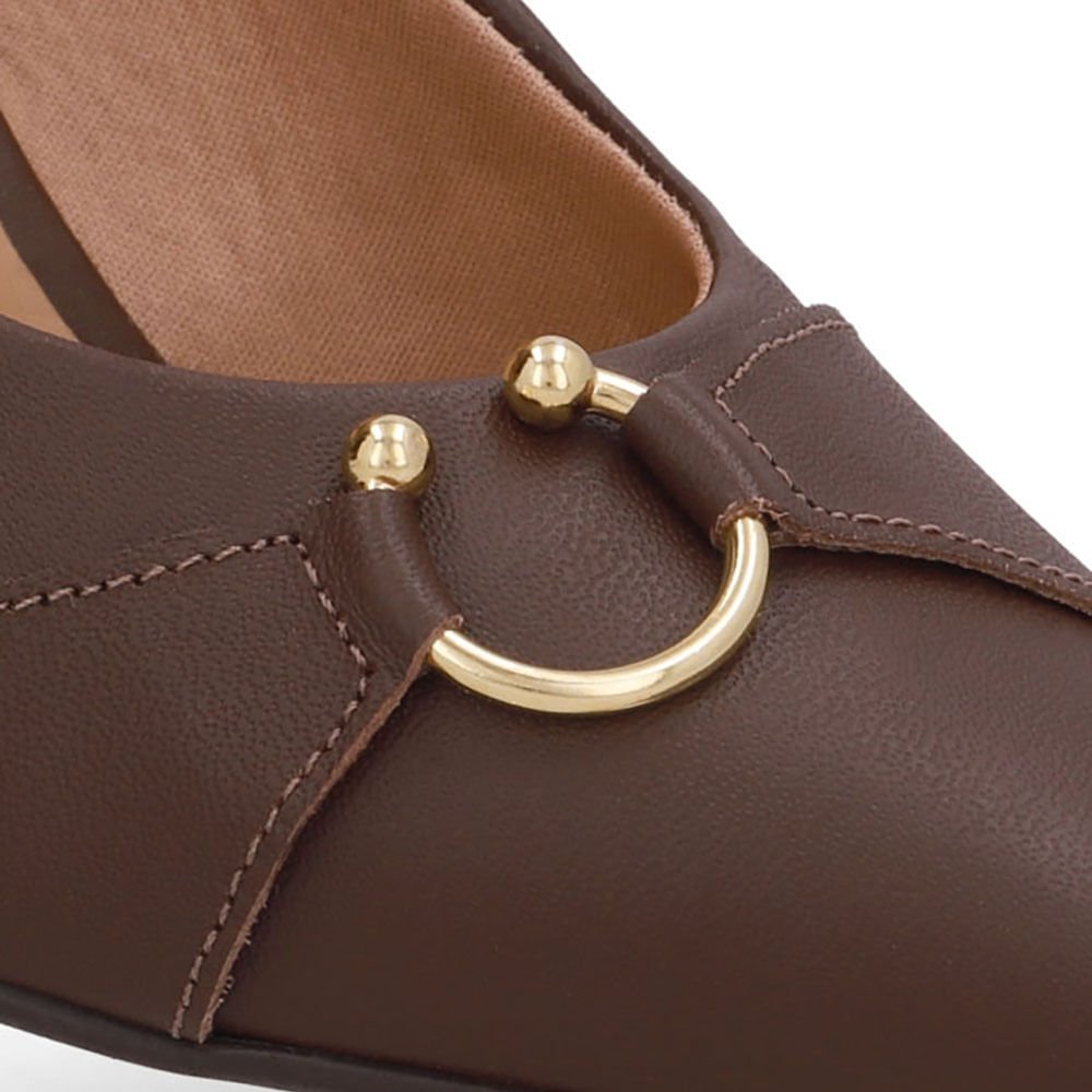 Scarpin Marrom Bico Fino Couro Piercing Marrom 4