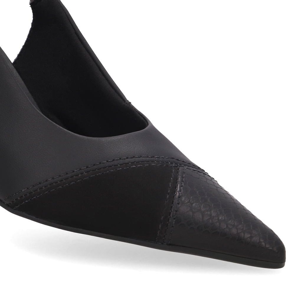 Slingback Preto Bico Fino Couro Preto 4