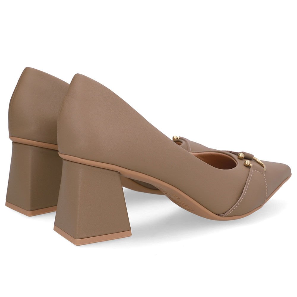 Scarpin Marrom Bico Fino Couro Piercing Marrom 3