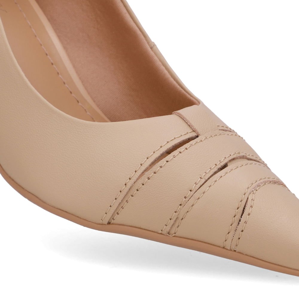 Scarpin Bege Bico Fino Recortes Bege 4