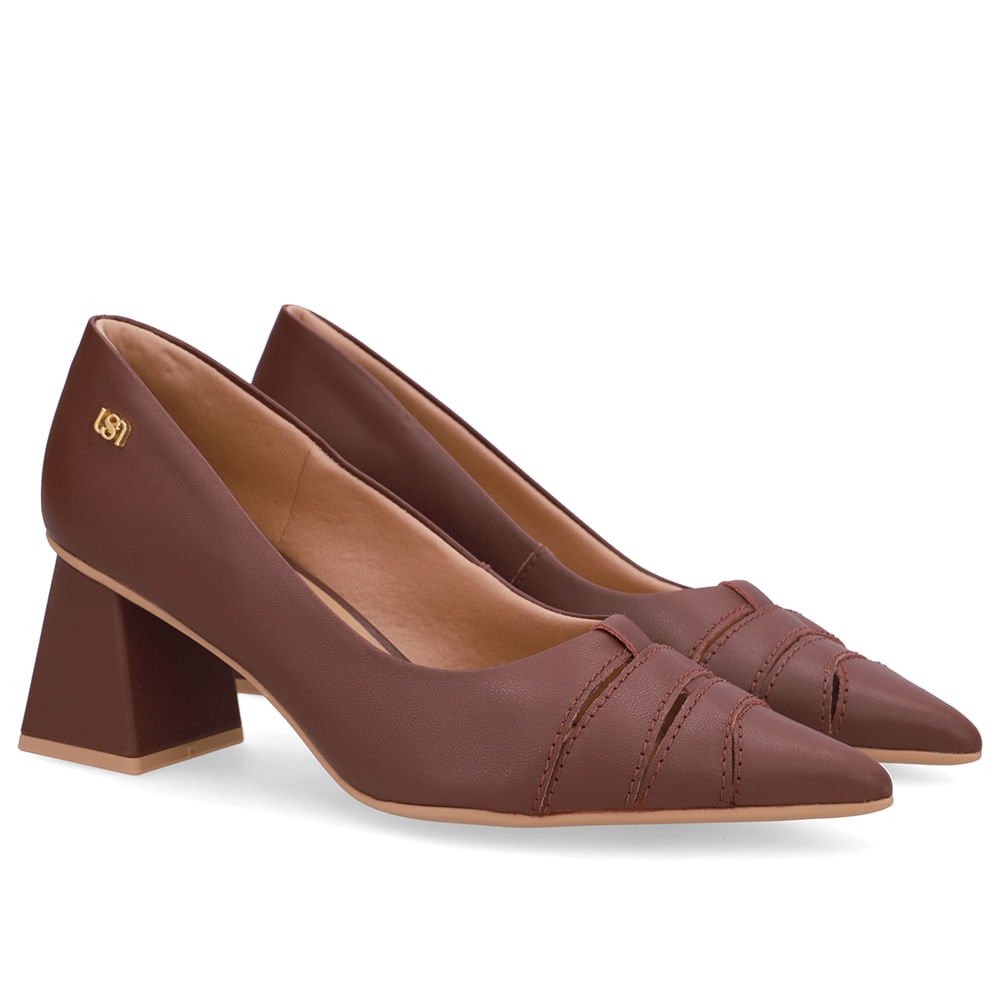 Scarpin Vermelho Bico Fino Recortes Marrom 2