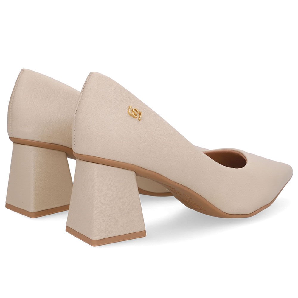 Scarpin Bege Bico Fino Couro Bege 3