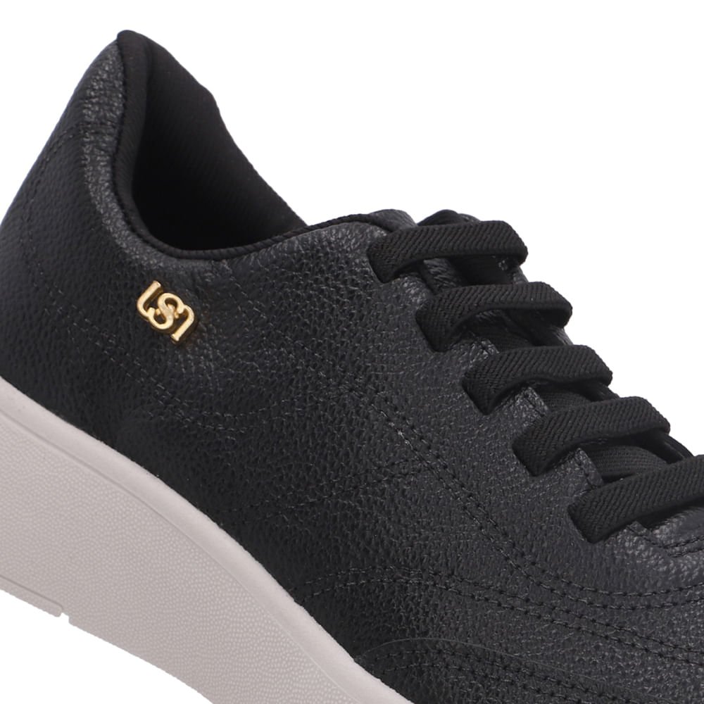 Tênis Slip On Preto Couro Costura Enfeite Preto 4