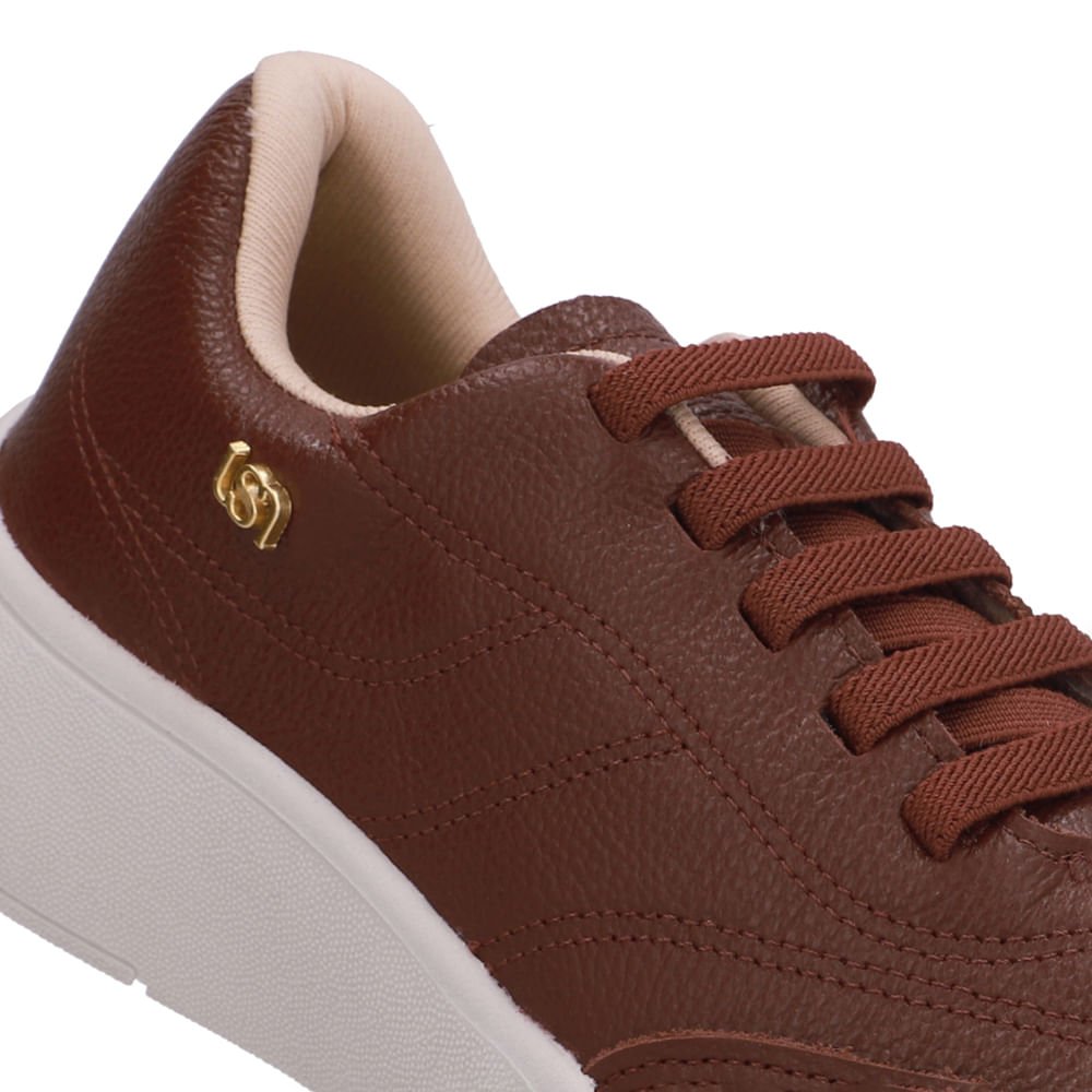 Tênis Slip On Vermelho Couro Costura Enfeite Marrom 4